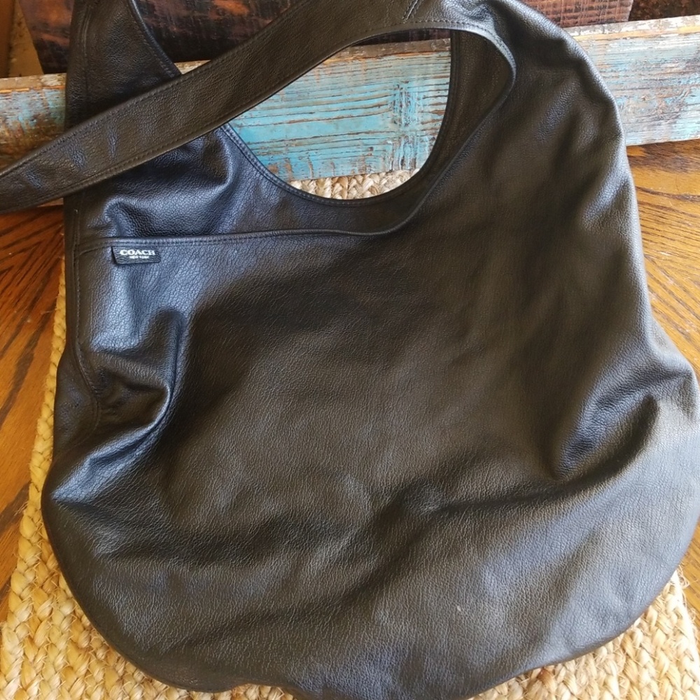 Authentic Rare Coach Bleeker sling bag